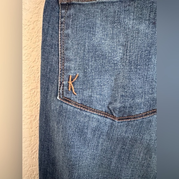 Kut from the Kloth Women’s Dark Blue Mid  Rise Straight Jeans Size 14 - Picture 4 of 13